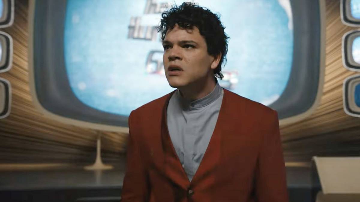 hunger games ballad songbirds snakes sejanus plinth Cropped