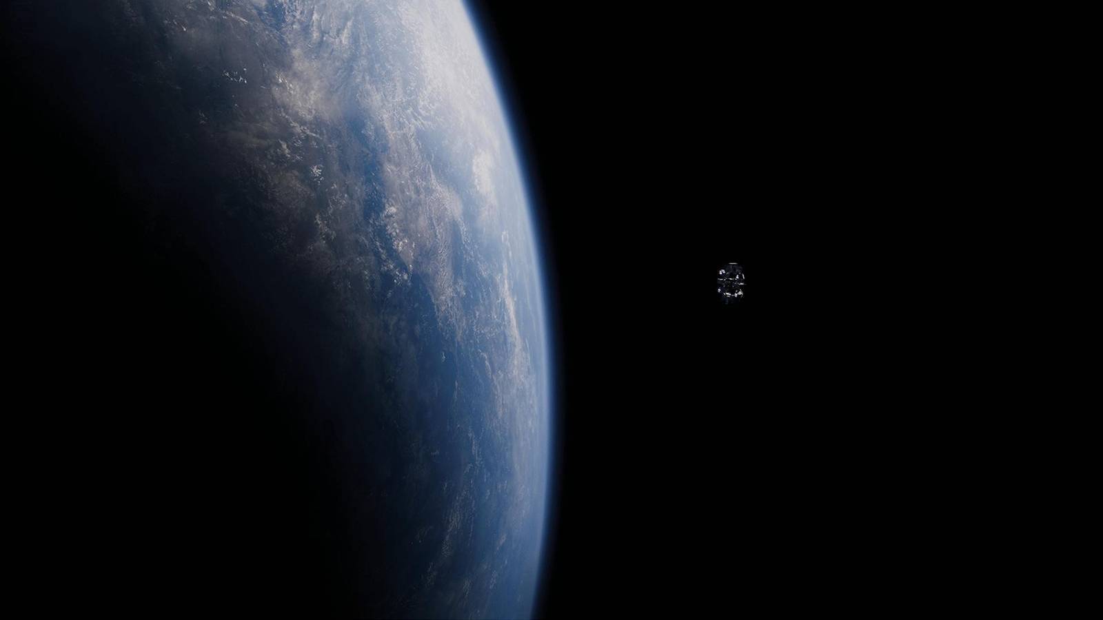 interstellar-endurance-leaving-earth