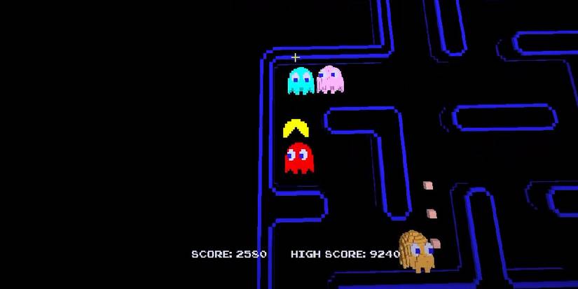 Pac-Man recreated in Minecraft. Image source: Dominexis YouTube.