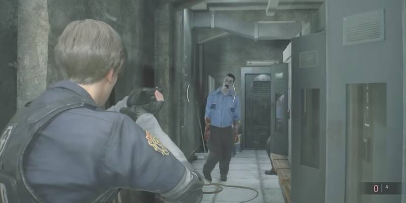 leon with a shotgun in re2