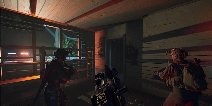 Ready or Not SWAT members infiltrating building