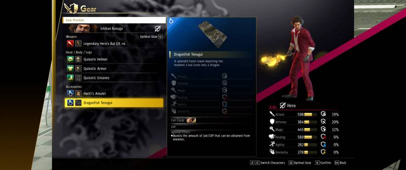 Ichiban with character-specific Dragonfish Tenegui accessory in Yakuza: Like a Dragon.