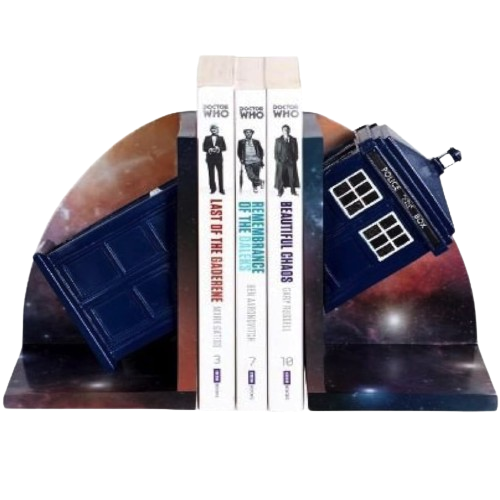 A TARDIS bookend with Doctor Who books in the center