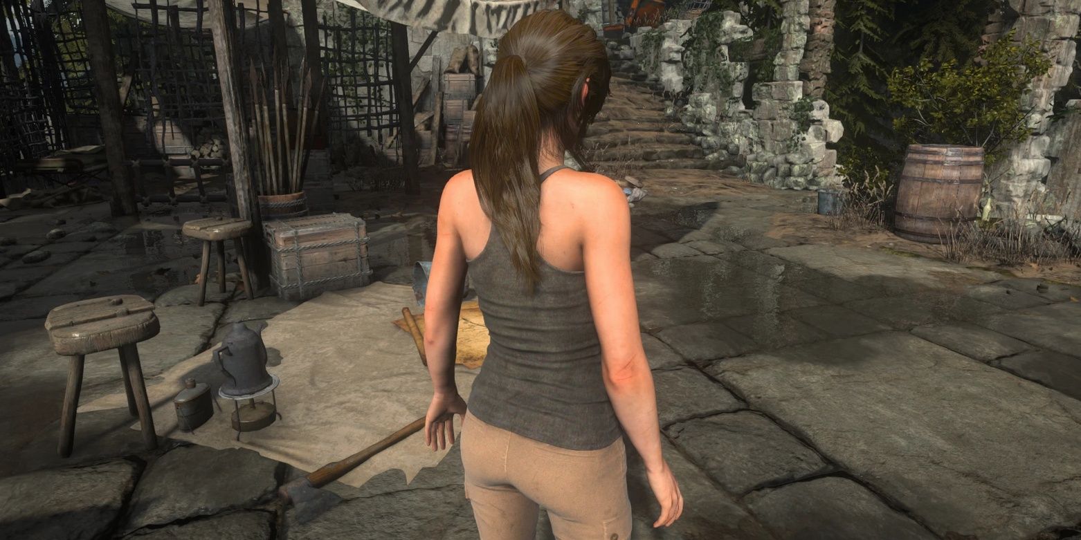 Universal Holstered Weapons Hider mod for Rise of the Tomb Raider