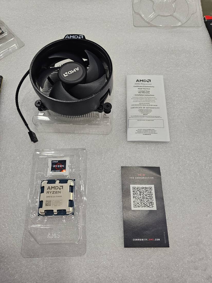 AMD Ryzen 5 8600G Package Contents