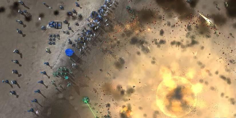 A large battle wit explosions in Beyond All Reason