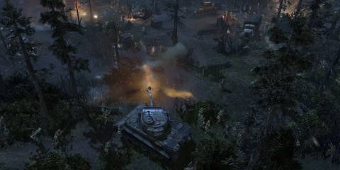 A tank shooting another tank in Company of Heroes 2