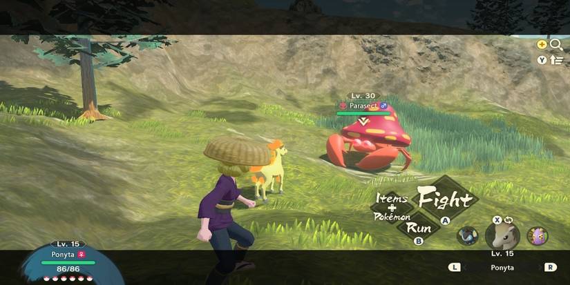 Fighting a Pokemon battle in Pokemon Legends Arceus