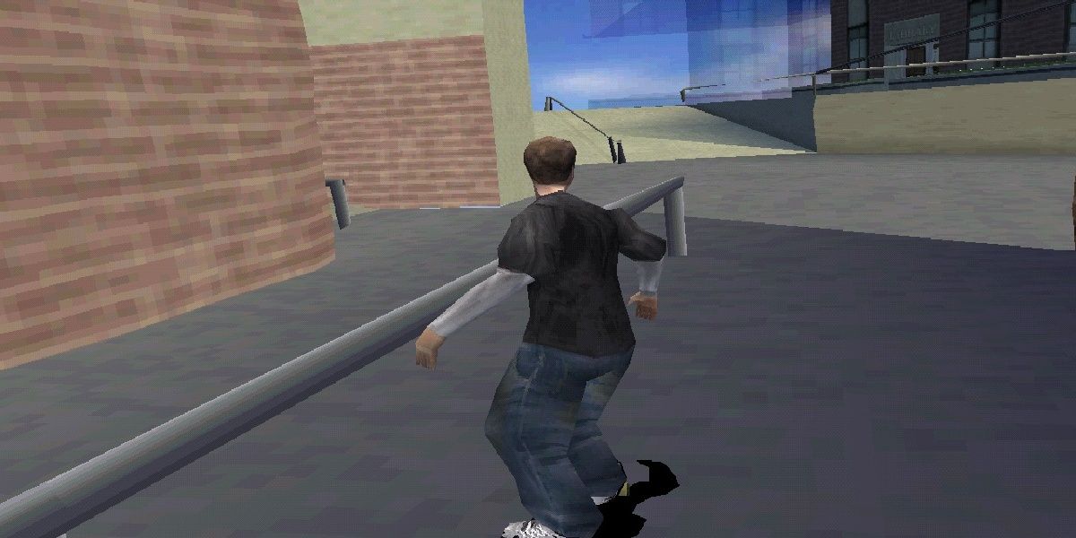 tony hawk skating in the first level of thps4