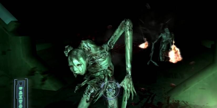 Necromorphs in a tunnel 