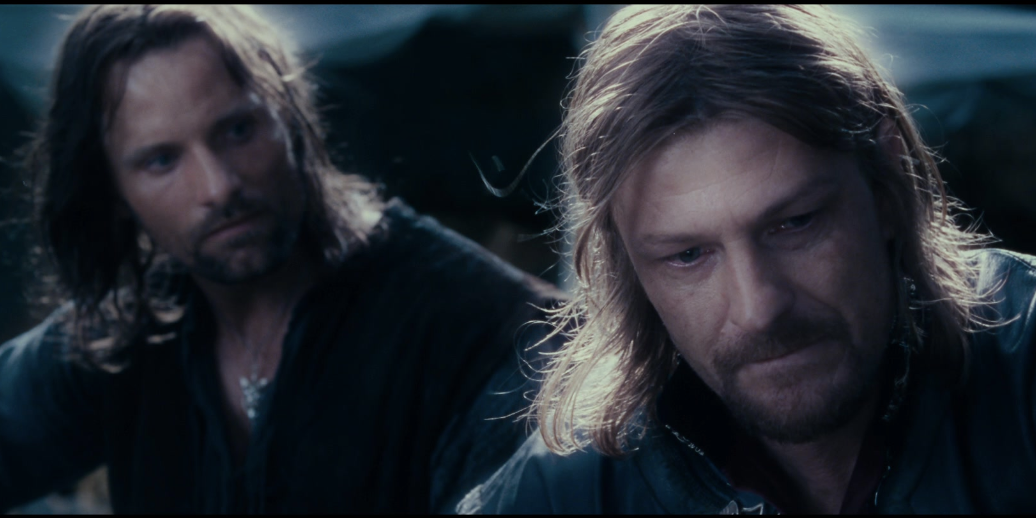 Aragorn and Boromir next to each other