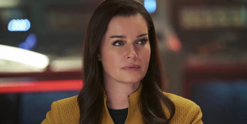 strange-new-worlds-rebecca-romijn-una-chin-riley