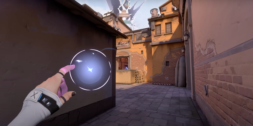 Clove using Pick-Me-Up to get buffs after killing Valorant Agent Omen from a distance