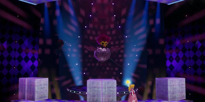 battling the first boss in princess peach showtime