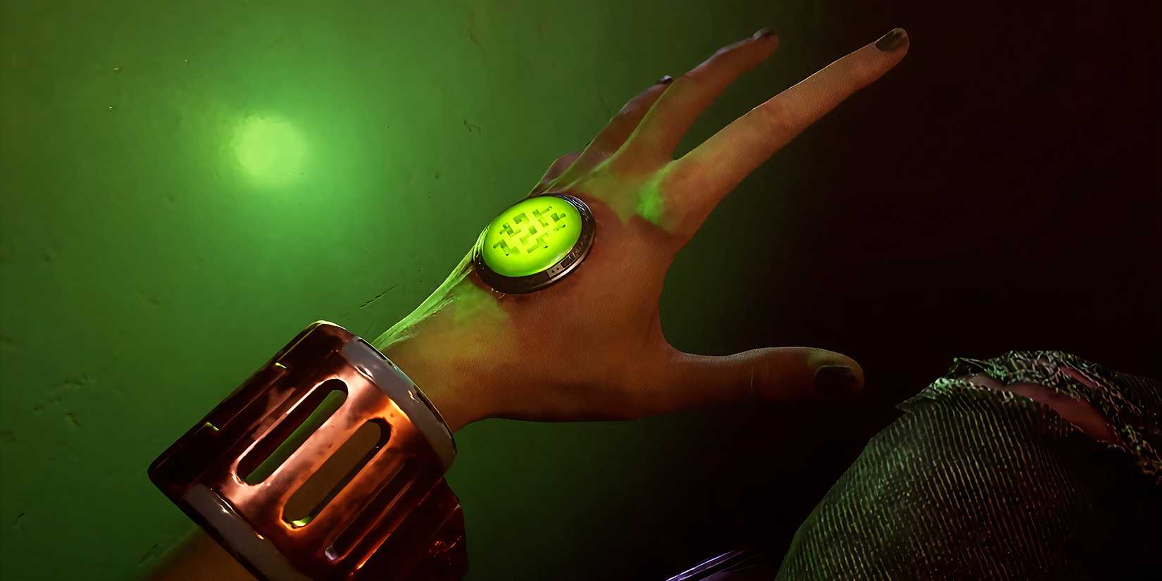 Green light in Judas' hand