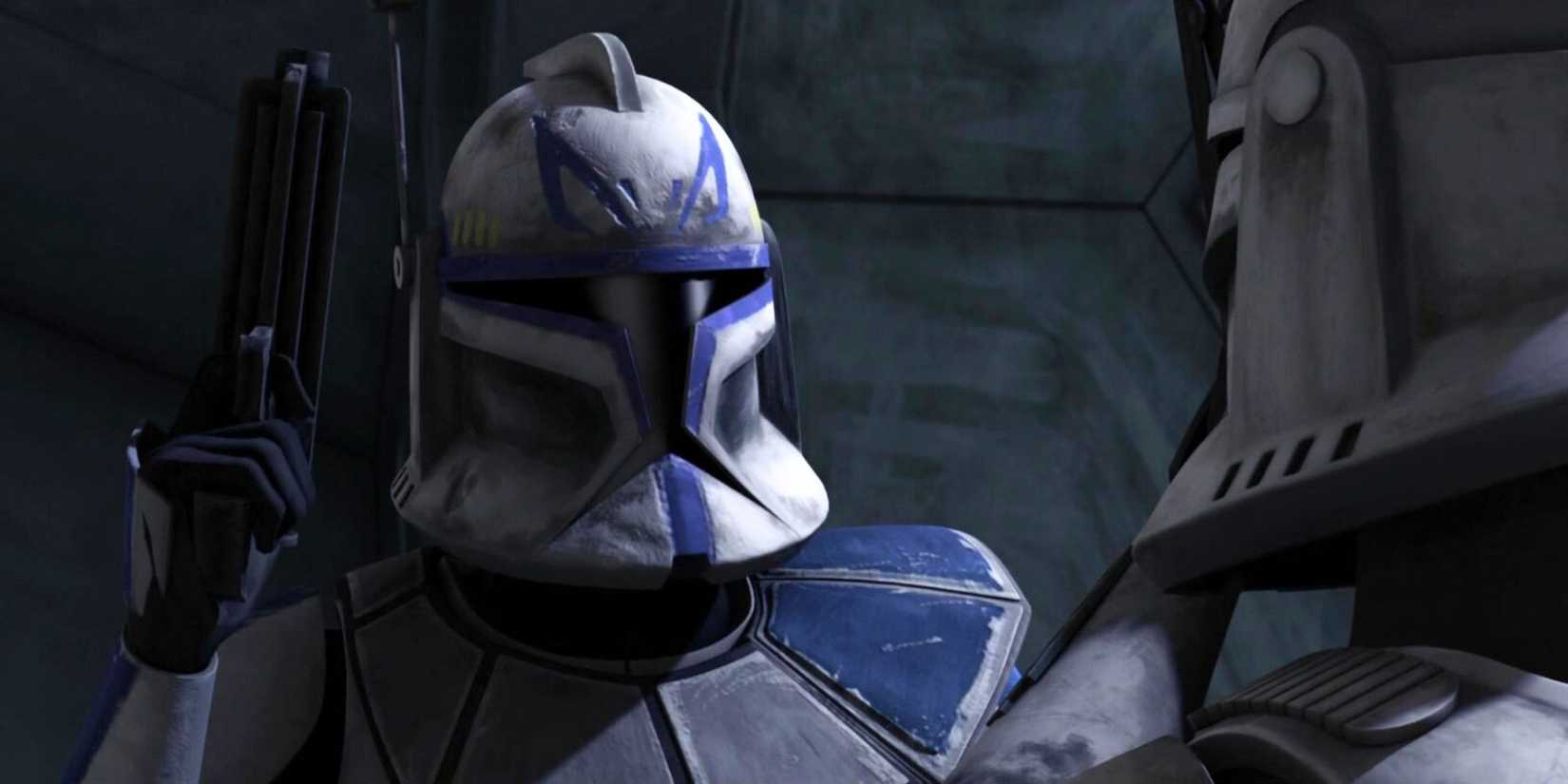 captain rex talking to fives