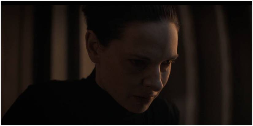 Lady Jessica crying in Dune: Part One.