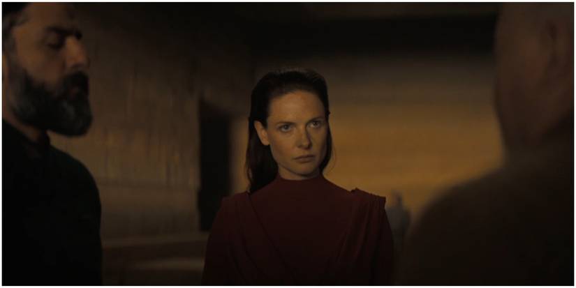 Duke Leto Lady Jessica and Thufir Hawat in Dune.