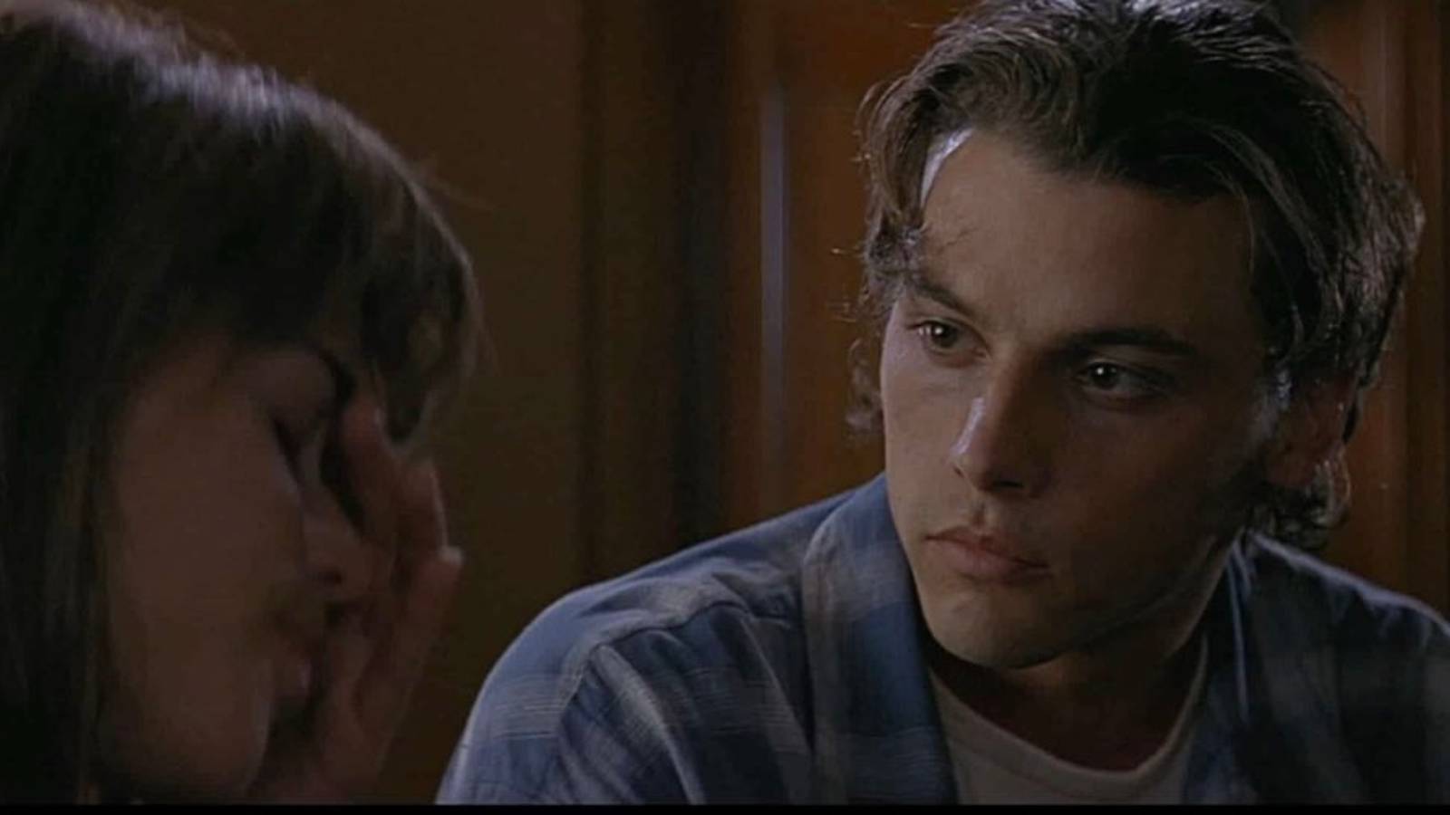 Sidney Prescott (Neve Campbell) and Billy Loomis (Skeet Ulrich) in Scream