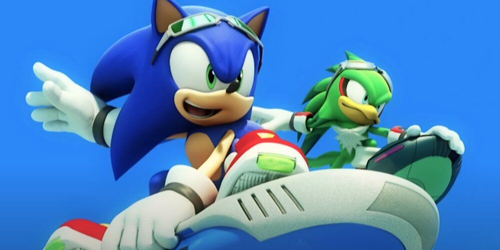 Sonic and Jet in the sky on their Extreme Gear boards 