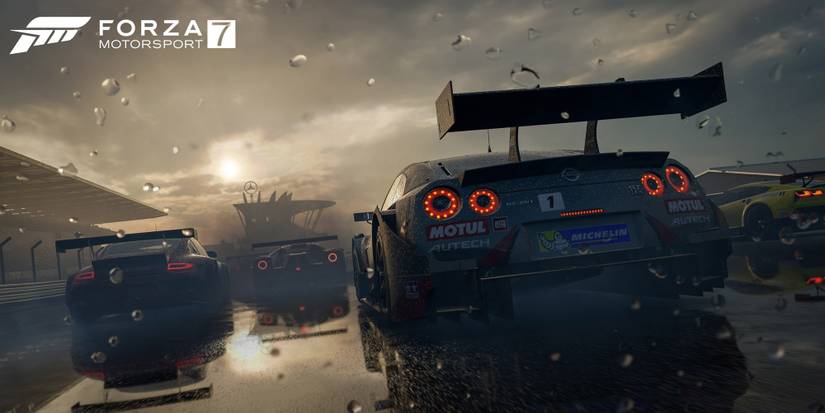 Screenshot from Forza Motorsport 7 showcasing a Nissan GTR among other cars-1