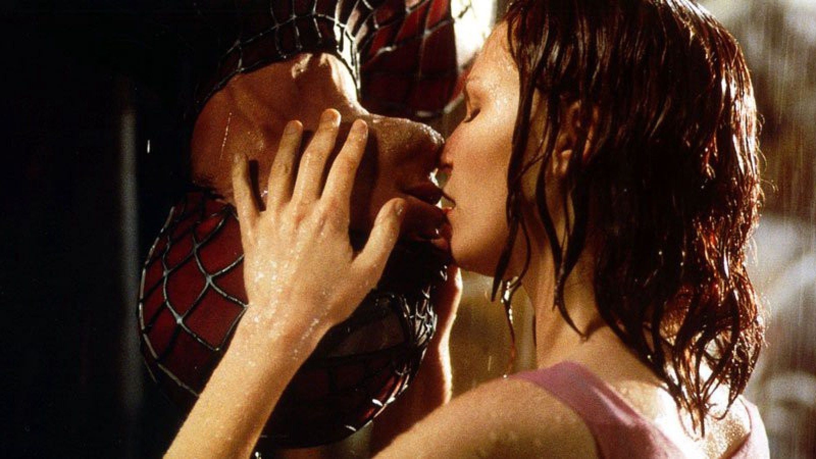 spider-man-kiss-scene