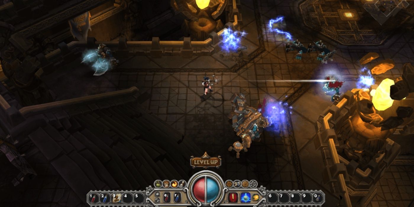 Torchlight player fighting enemies