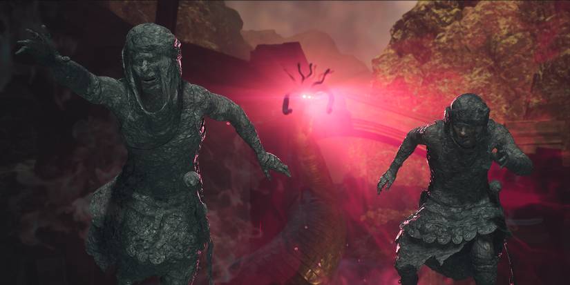 Two characters turned to stone by Medusa in Dragon's Dogma 2