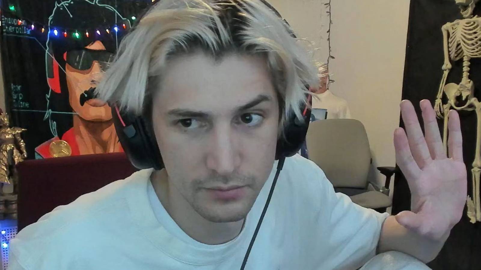 xQc