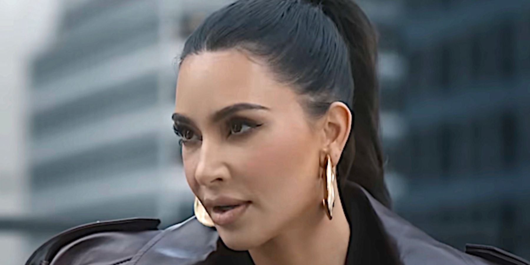 Sibhoan (Kim Kardashian) in American Horror Story: Delicate