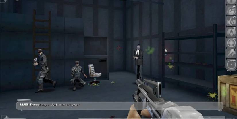 Aiming a gun Deus Ex