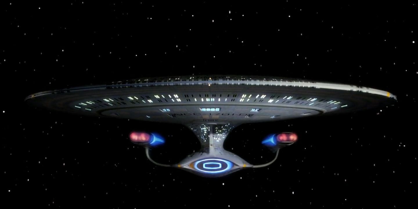 Front view of the Enterprise-D in "Encounter at Farpoint".