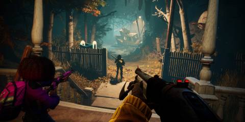 Exploring the town in Redfall