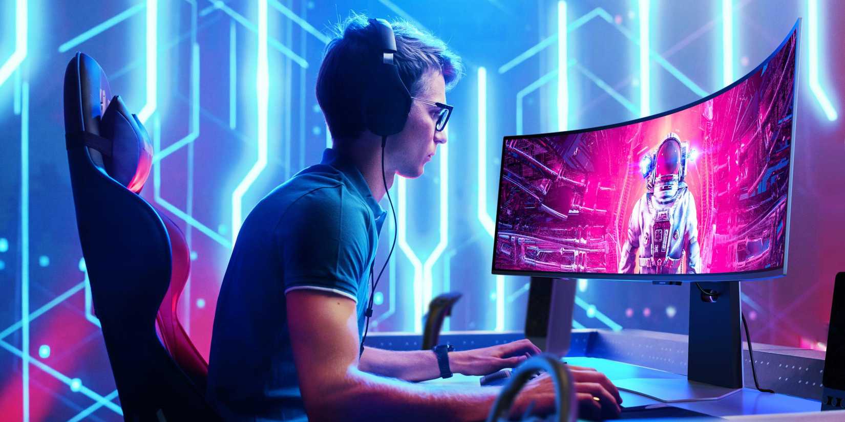 Gaming on a Samsung OLED G9 monitor