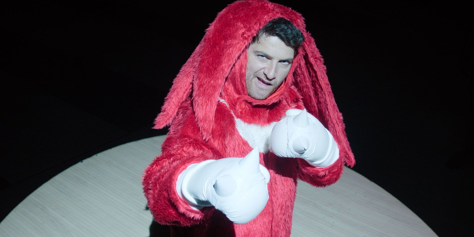 knuckles-wade-knuckles-suit Cropped