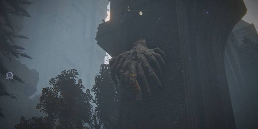 Fingercreeper Waiting to Attack in Caria Manor in Elden Ring