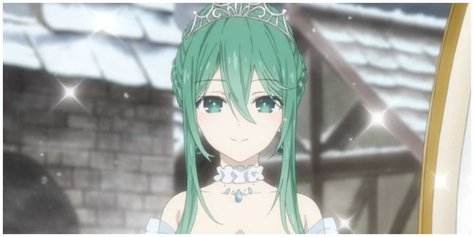 Natsumi Kyouno wearing a tiara