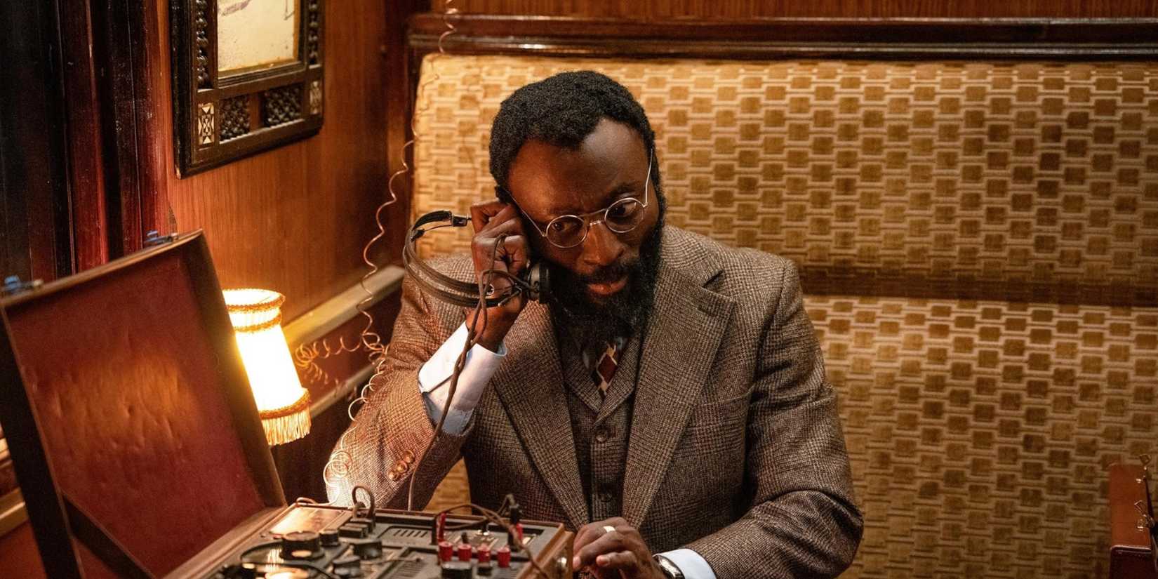 Mr. Heron in The Ministry of Ungentlemanly Warfare