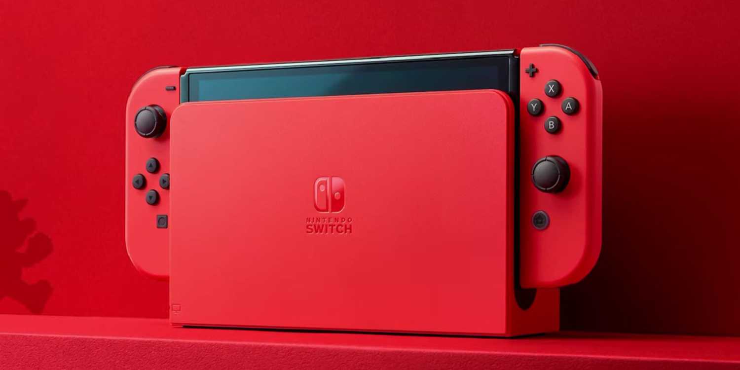 Nintendo Rectangular Nintendo Fan Builds Table in Shape of Switch Console