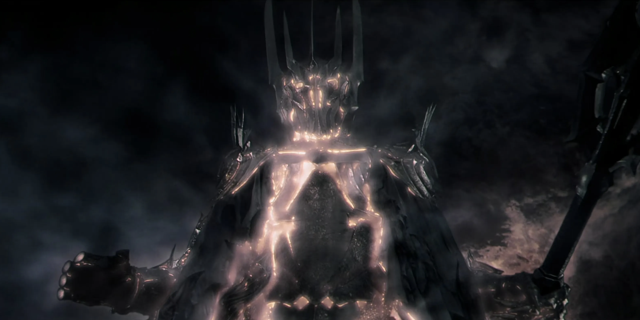 Sauron glowing before his destruction in LOTR