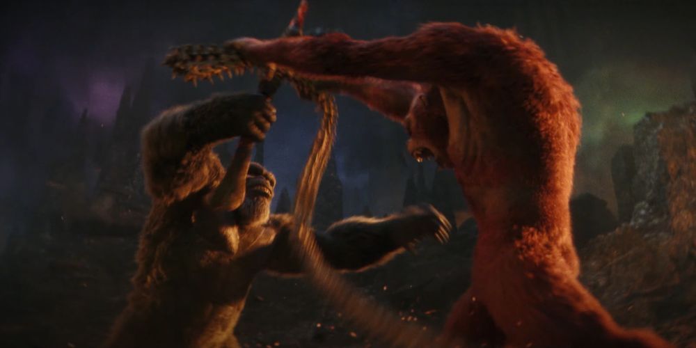 Skar King and Kong clashing in Hollow Earth.