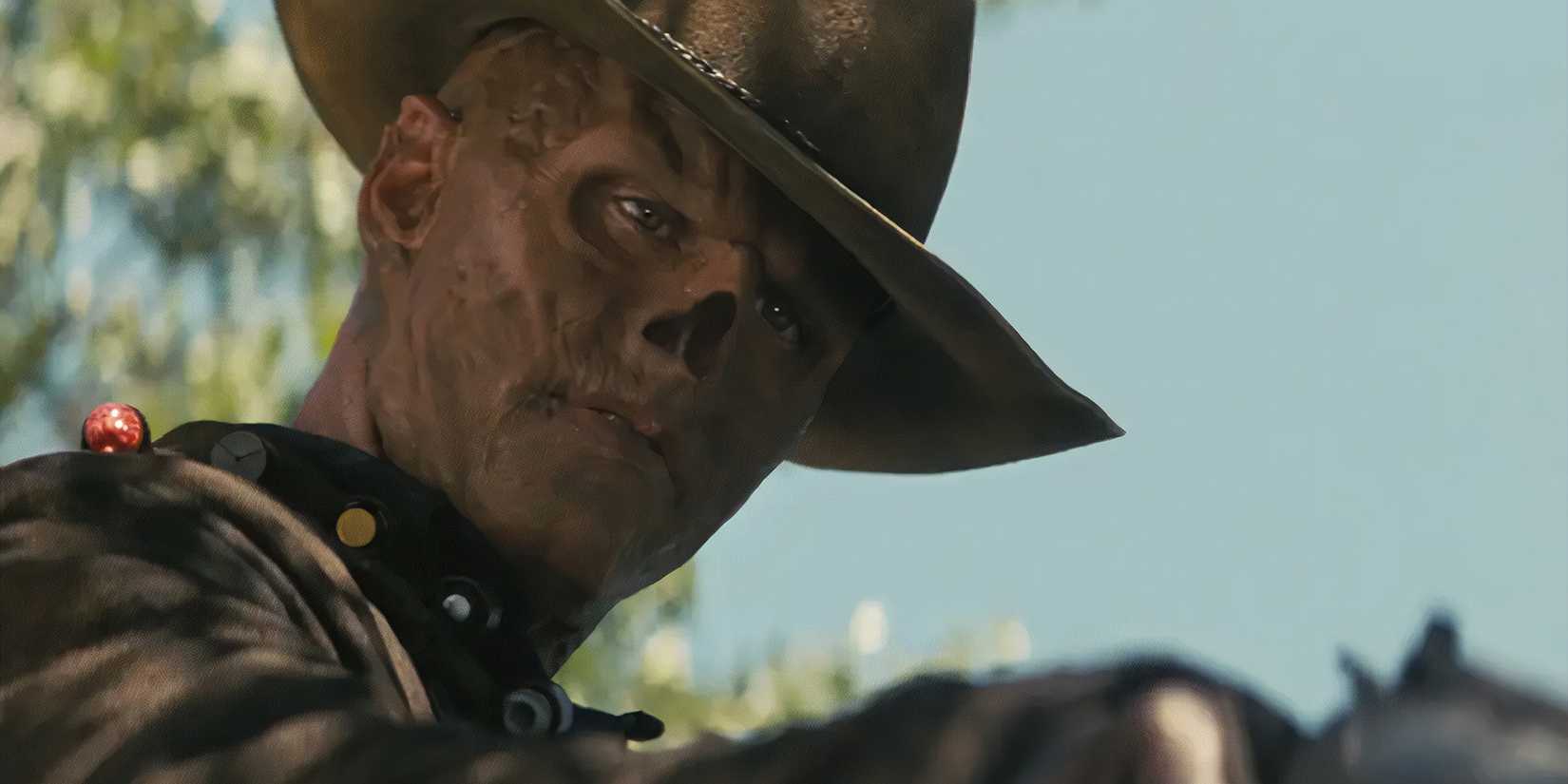 The Ghoul aiming his gun at Lucy in Fallout