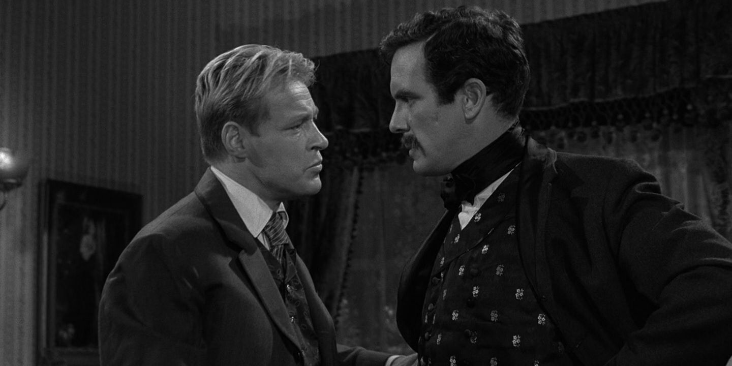Corrigan tries to warn the world about Lincoln's murder in The Twilight Zone's "Back There".