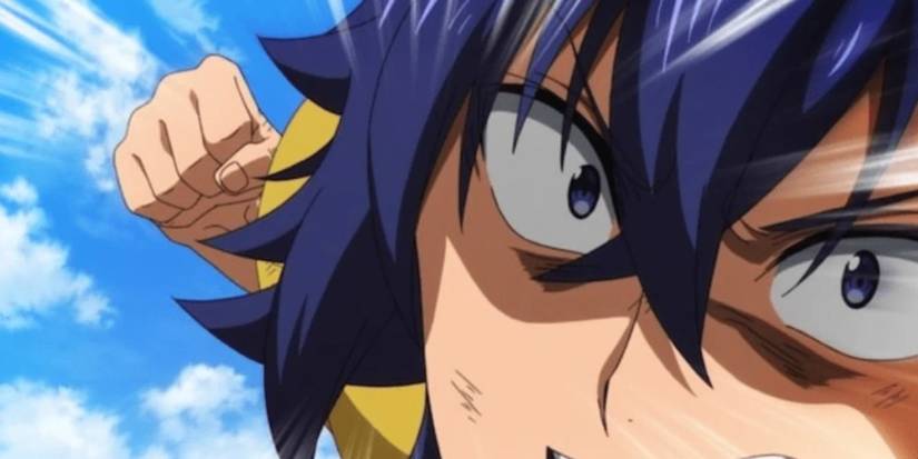 Usato using Healing Fist in The Wrong Way To Use Healing Magic