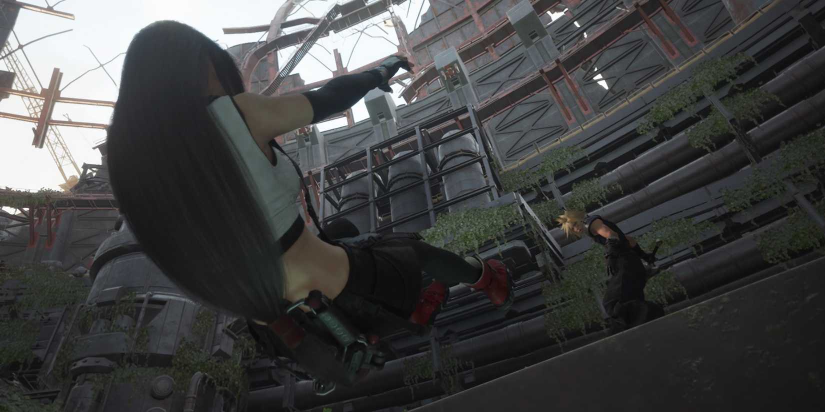 Tifa falling away from cloud