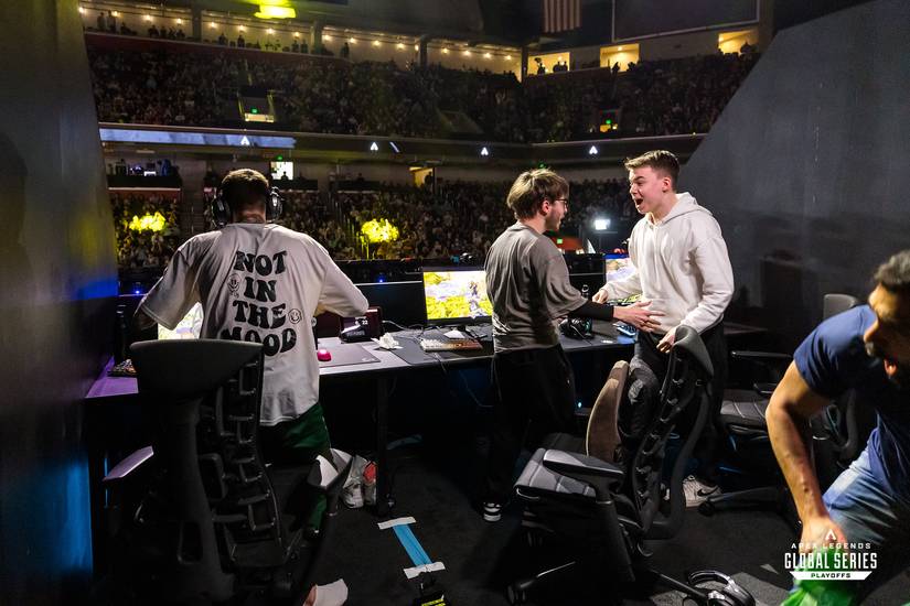 2024-05-04 - ALGS Year 4 Split 1 Playoffs - 2747 - Joe Brady-X3