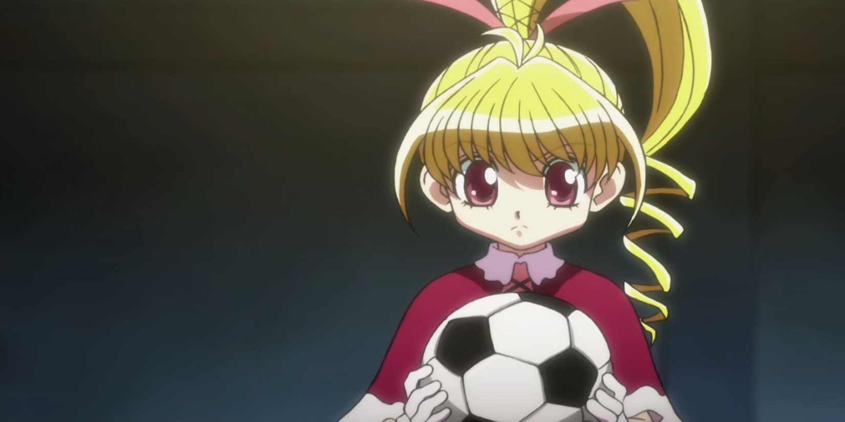 Bisky holding a football in Hunter x Hunter