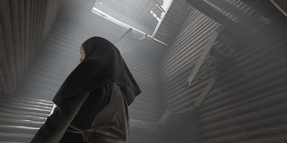 Indika climbing the stairs to the bull room