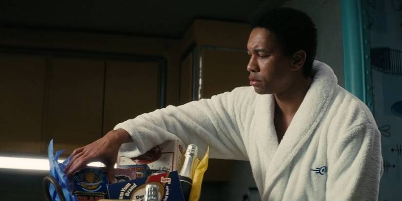 Maximus enjoying Vault 4 in Fallout