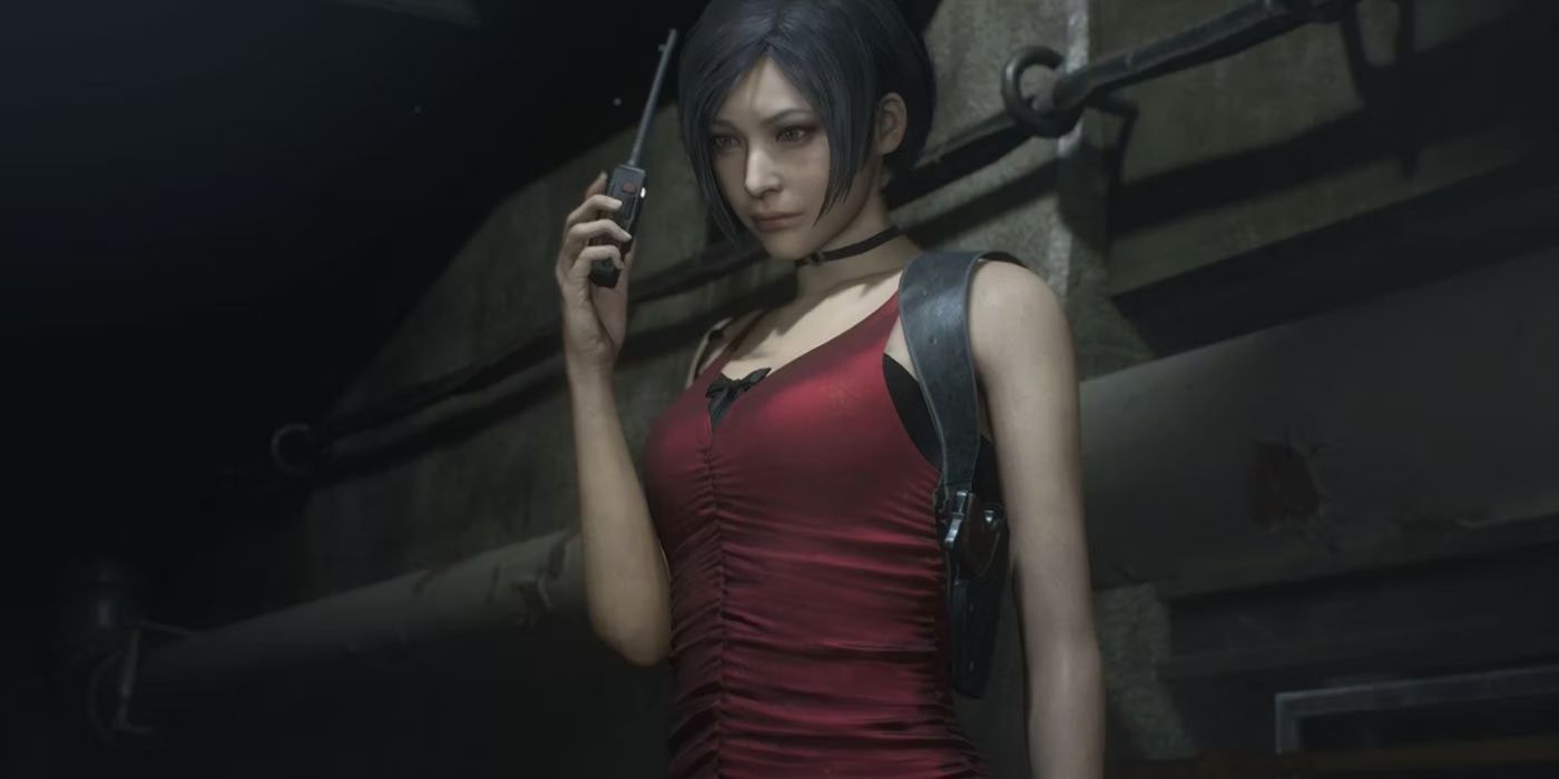 Resident Evil 2 Remake Ada using a walkie-talkie